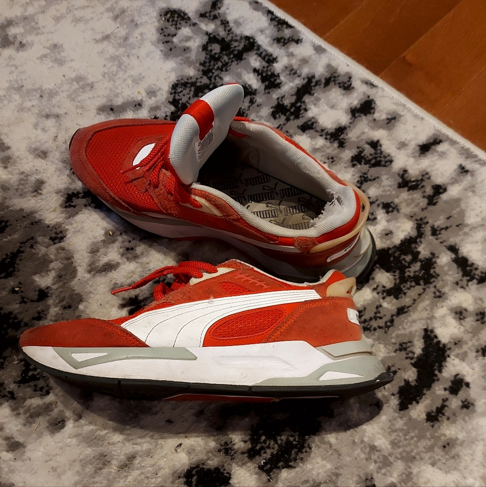 Preloved Puma Vibrant Red and White Athletic Shoes.